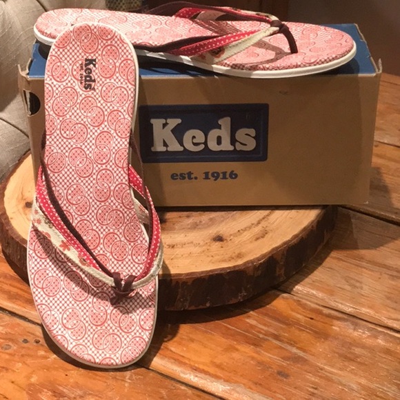 Keds Shoes - Keds Size 8 Thong